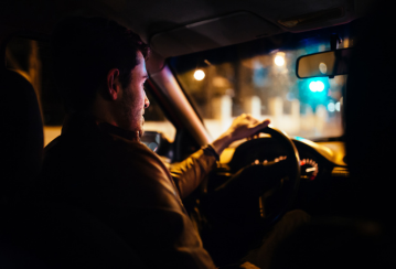 7 safety tips for driving at night